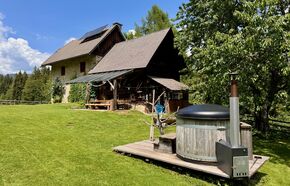Außenansicht mit Hot Pot